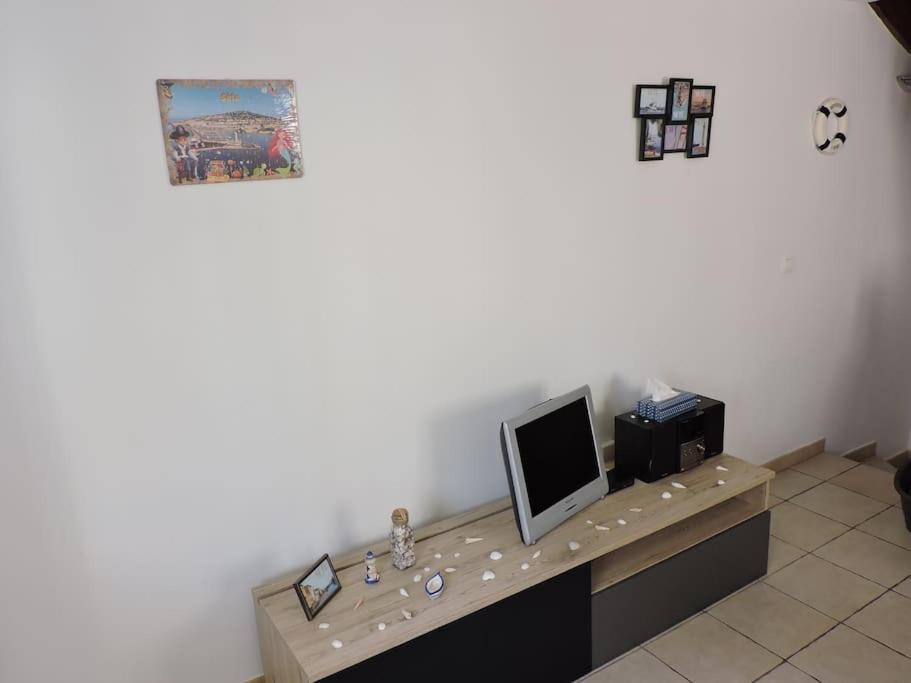 Maison Quartier Pointe-Courte A Sète מראה חיצוני תמונה